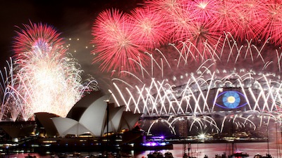 2075263_jan01_nye_1280x720-19c7jtj.jpg
